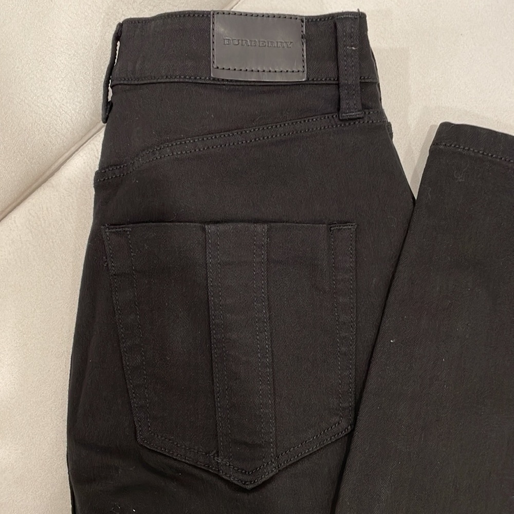 COPY - COPY - Burberry Skinny High-Rise Jeans
